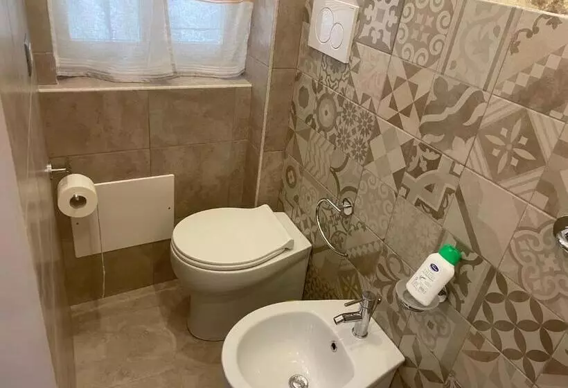 پانسیون I Parienti Ra Zita