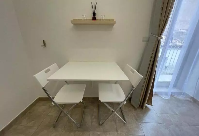 پانسیون I Parienti Ra Zita
