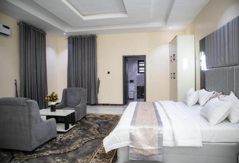 Pula Pula Luxury Hotel And Suites