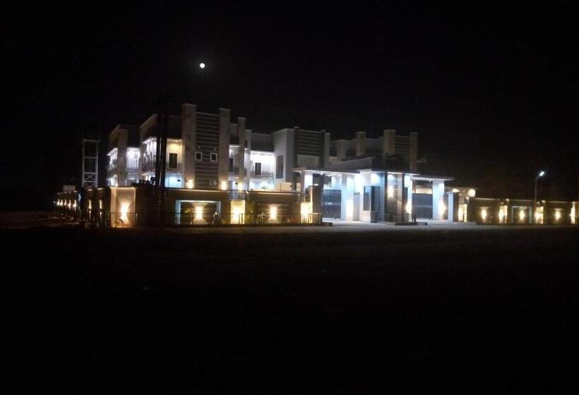 Pula Pula Luxury Hotel And Suites