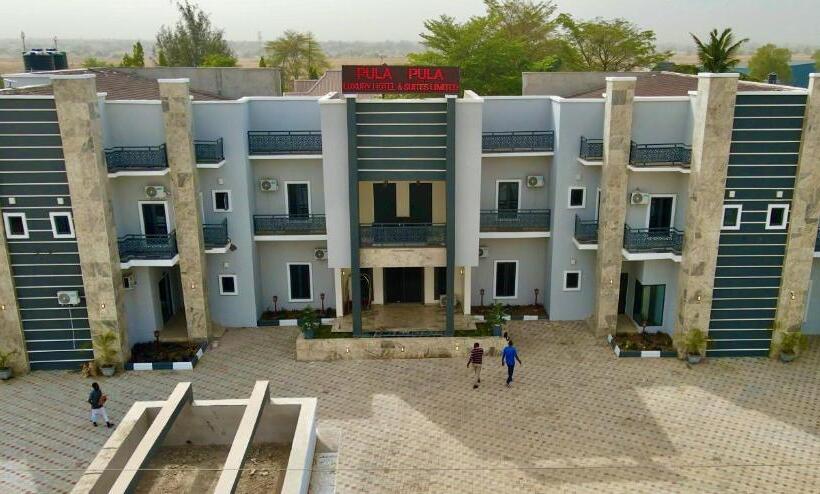 Pula Pula Luxury Hotel And Suites