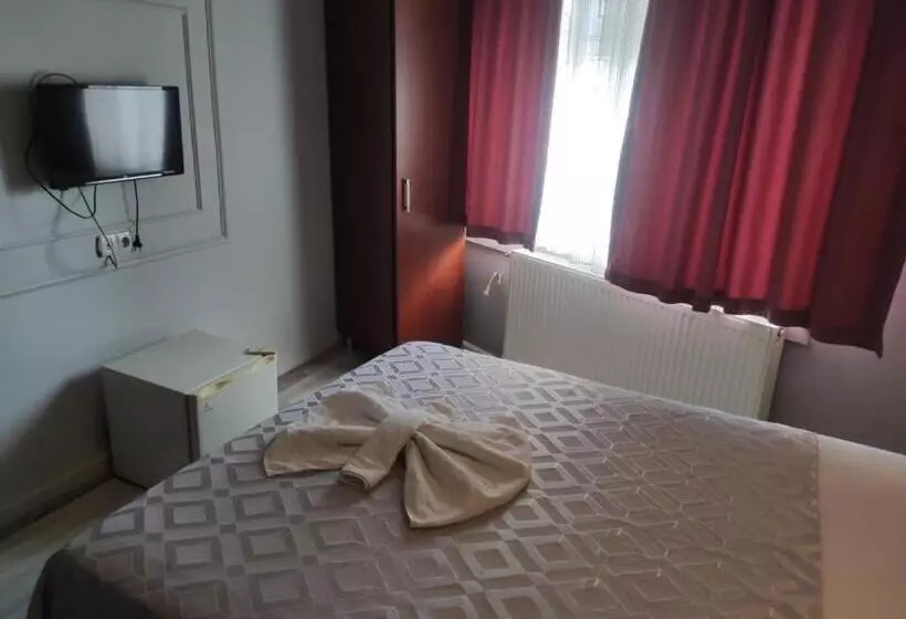 Yasi̇n Otel