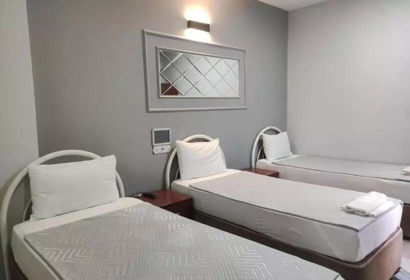 Yasi̇n Otel