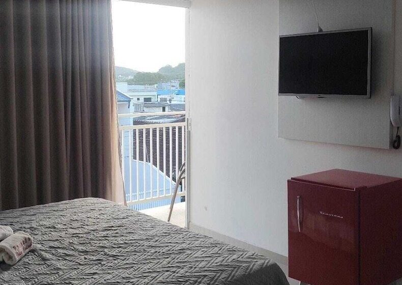 هاستل Pousada Família Eleutério