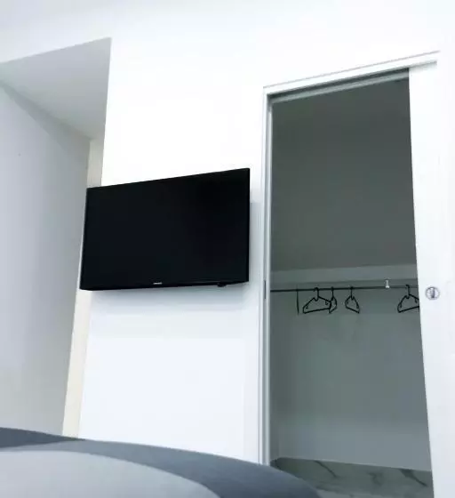 ベッドアンドブレックファースト Alma House