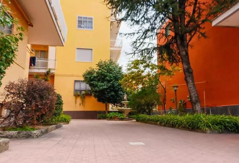 ベッドアンドブレックファースト Alma House