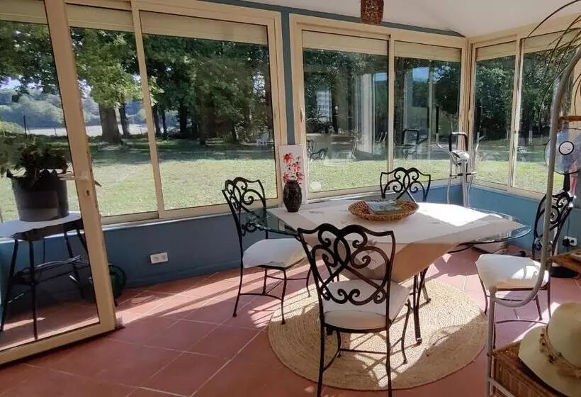 Aamiaismajoitus (B&B) Les Chevêches