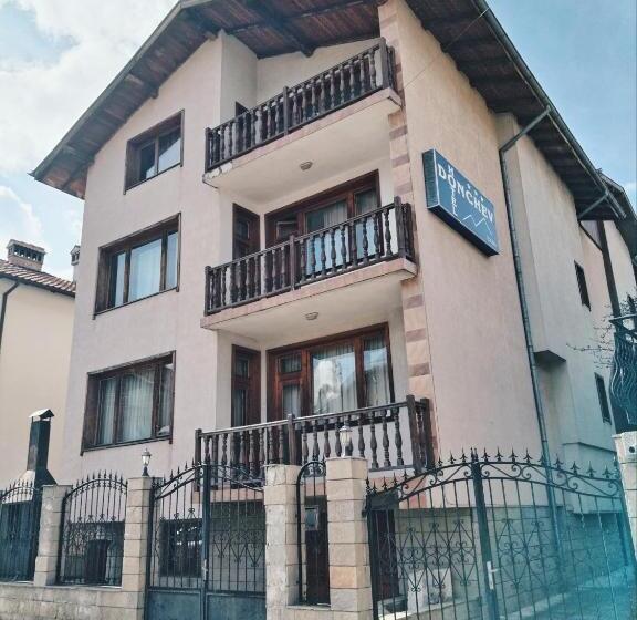 בית מלון כפרי хотел дончев