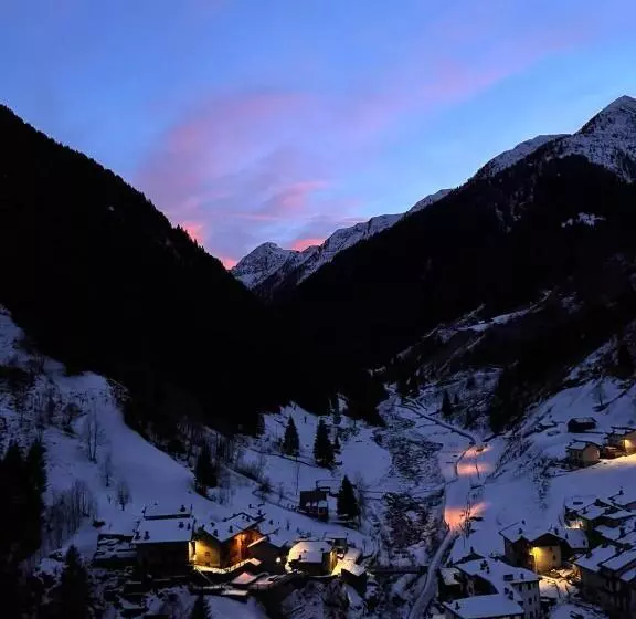 Hotelli Albergo Vallunga