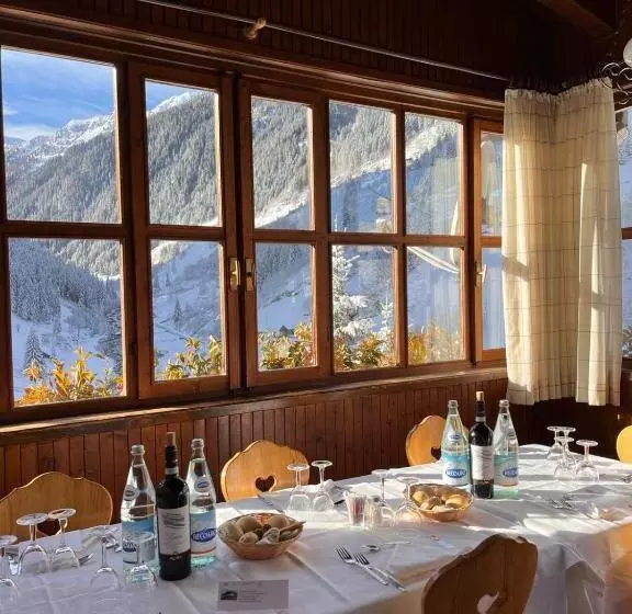 Hotelli Albergo Vallunga