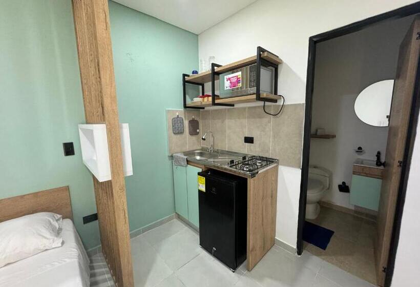 هتل La Central Belalcazar Palmira