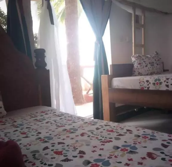هتل Kassandra Beach