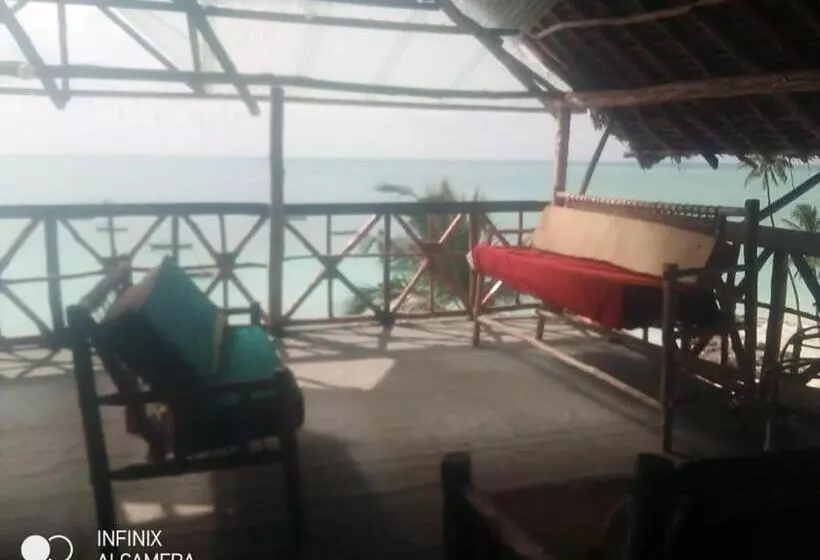 هتل Kassandra Beach