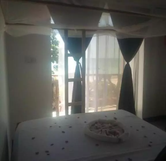 هتل Kassandra Beach
