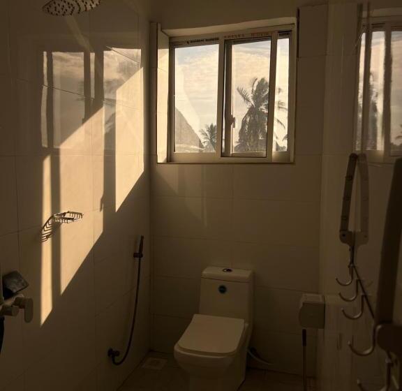 هتل Kassandra Beach