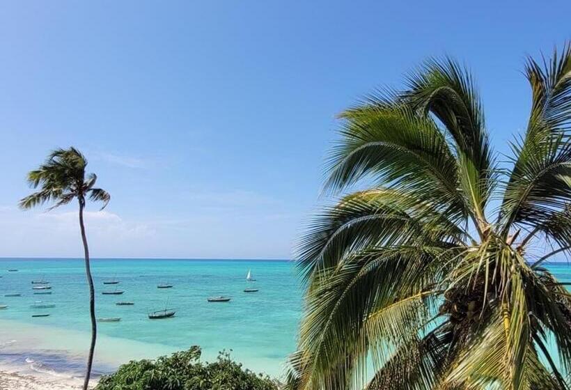 هتل Kassandra Beach