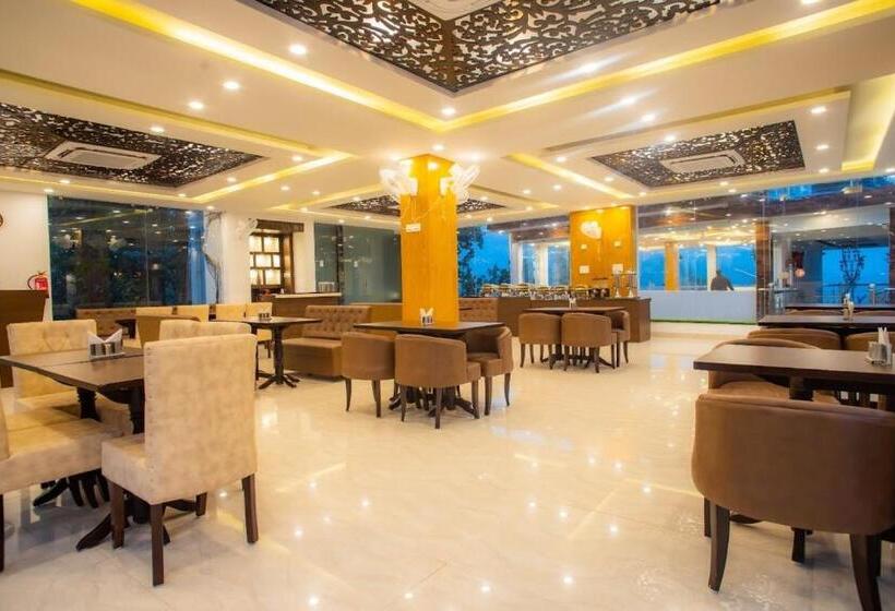 Hotel Prime View Resort