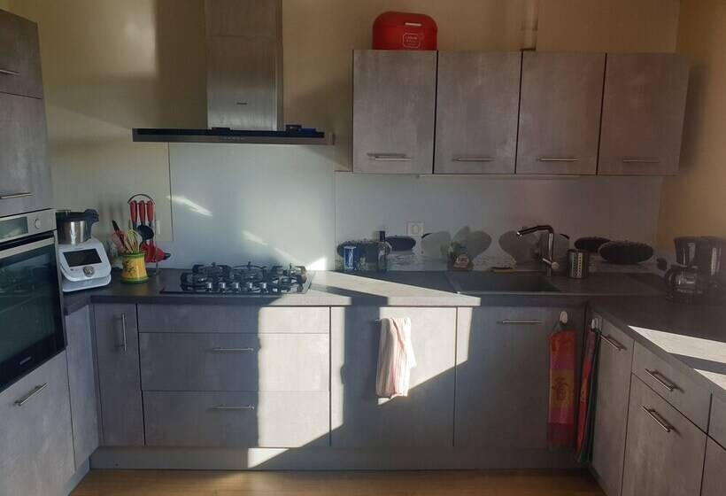 펜션 Chambre Avec Cuisine équipée Sur Demande