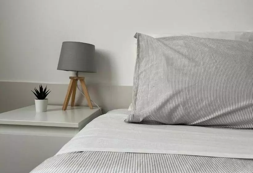 پانسیون Espírito Azul Guest House   Rooms To Rent, 2 Minutes Walking From The Beach, Marina And Our Dive Cen