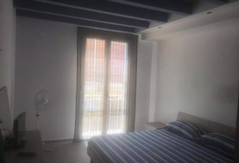 پانسیون Isabella Home
