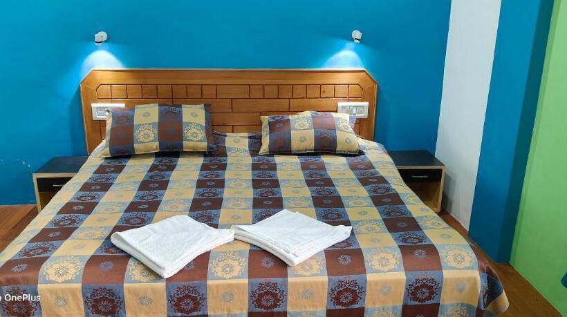 פנסיון Jagatram Niwas