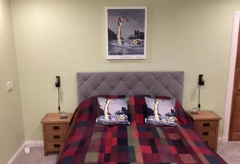 Taigh Sealladh Fèidh B&b