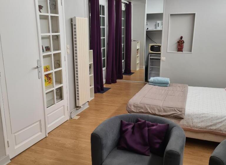 ベッドアンドブレックファースト Chambre Tom