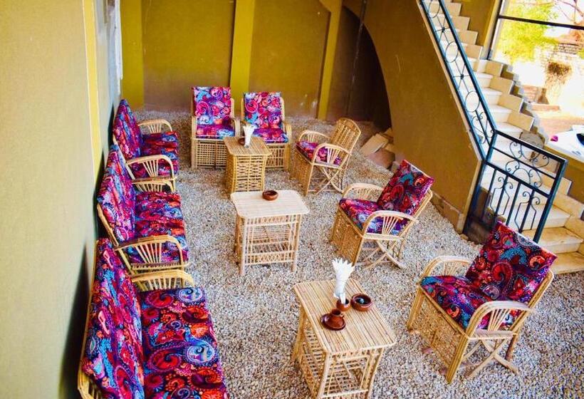 تختخواب و صبحانه Kony Nubian Guest House