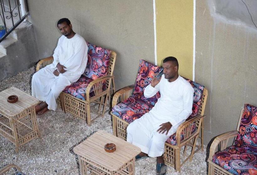 تختخواب و صبحانه Kony Nubian Guest House