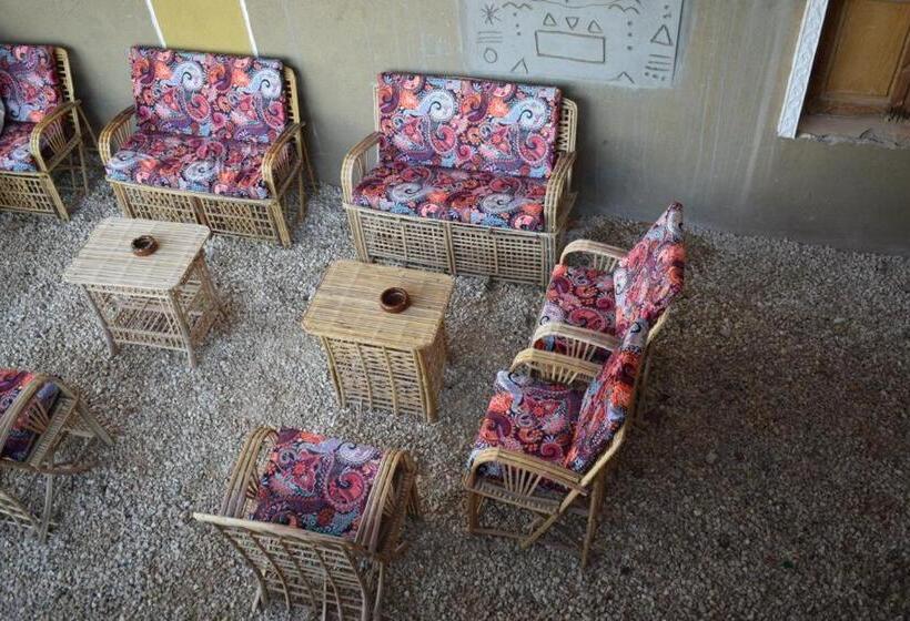 تختخواب و صبحانه Kony Nubian Guest House