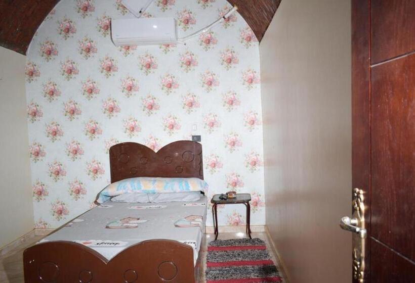 تختخواب و صبحانه Kony Nubian Guest House