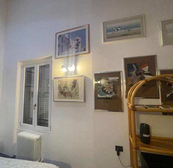 تختخواب و صبحانه La Casa Di Artemio