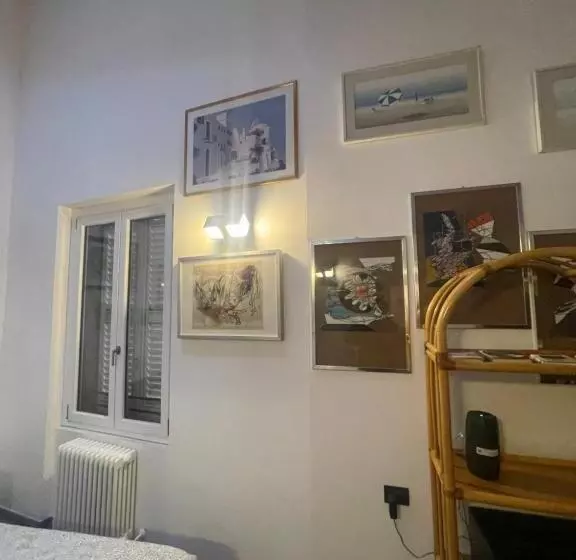 تختخواب و صبحانه La Casa Di Artemio