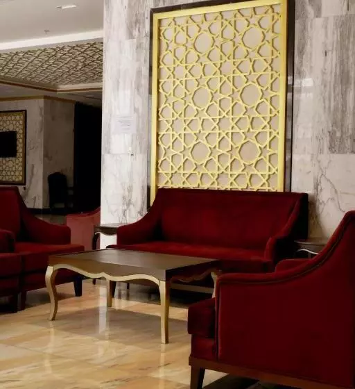 Hotelli فنادق رزون مكة توصيل الى الحرم