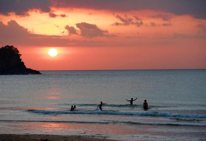 בית מלון כפרי Kiao Beach