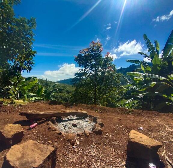 Hotel Papathi Farm House