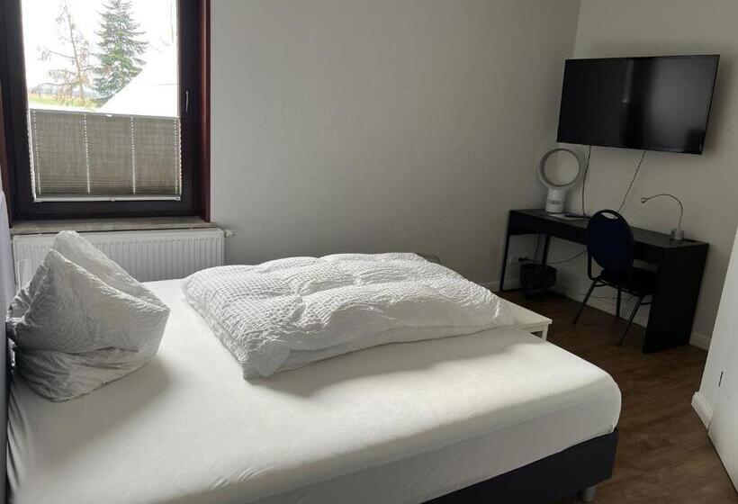 호텔 Woltorfer Landkrug