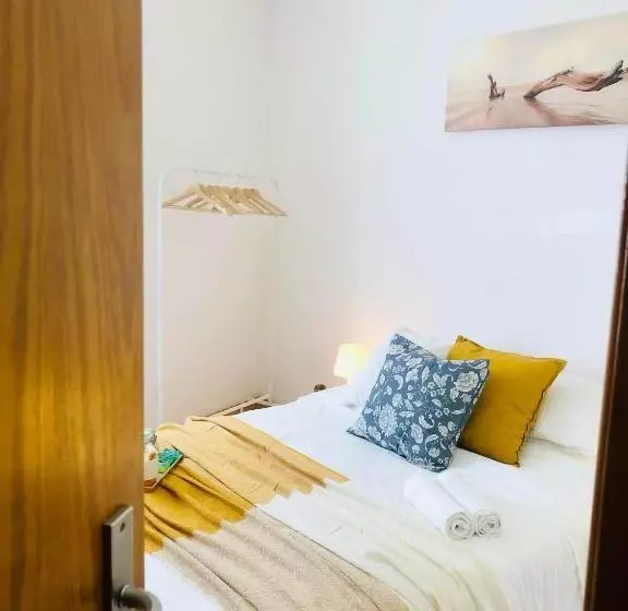 پانسیون Quarto Com Vista Do Rio Tejo