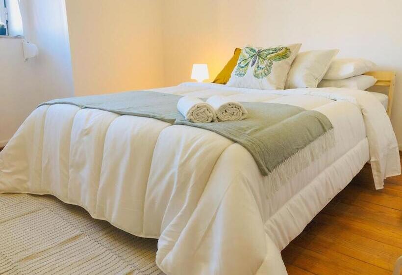 پانسیون Quarto Com Vista Do Rio Tejo