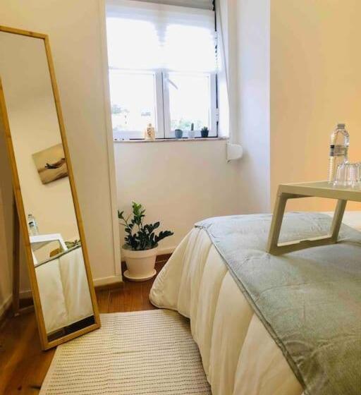 پانسیون Quarto Com Vista Do Rio Tejo