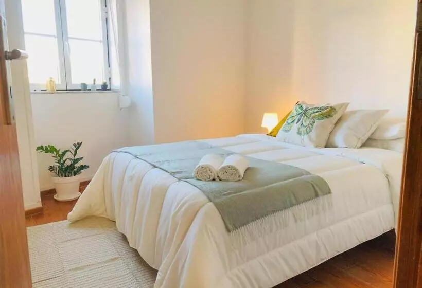 پانسیون Quarto Com Vista Do Rio Tejo