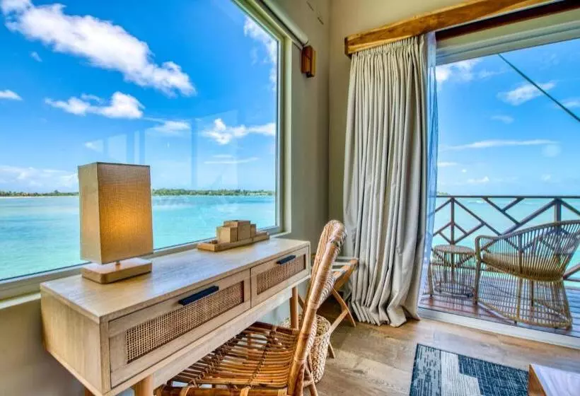 ユースホステル Bambuda Santa Catalina