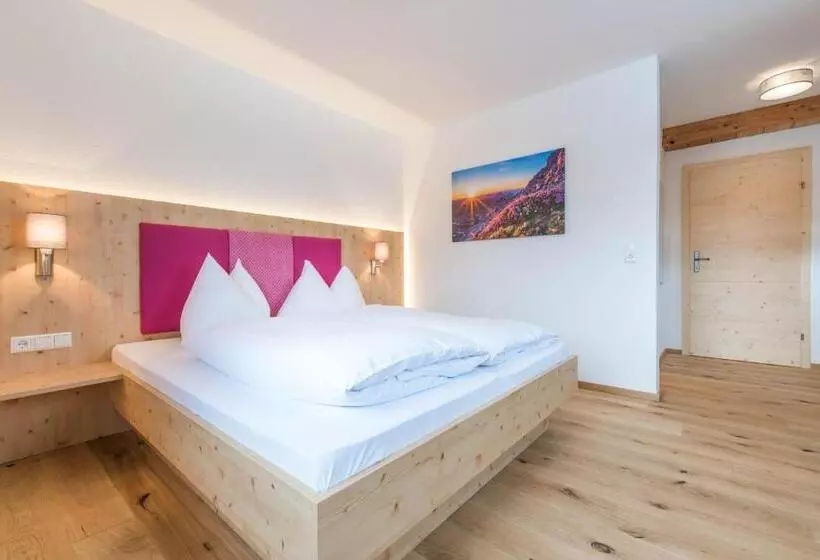 تختخواب و صبحانه Landhaus Sunseitn