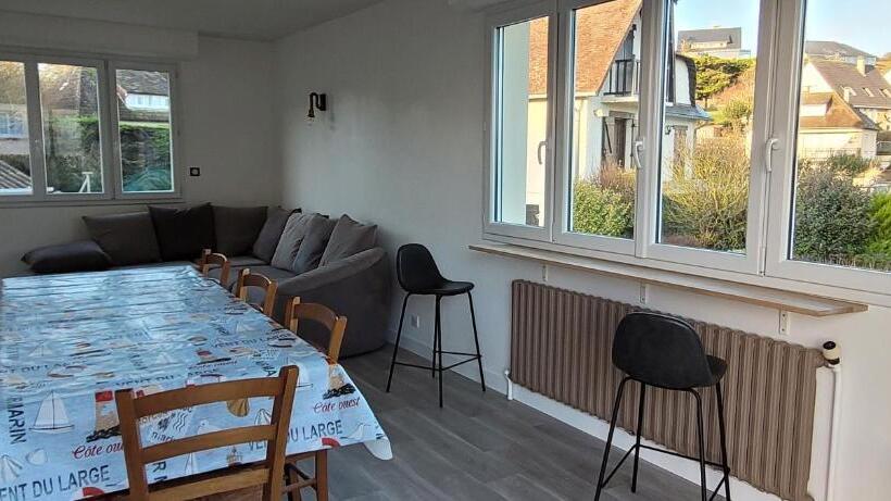 Bed and Breakfast Omaha Beach Vue Les Braves