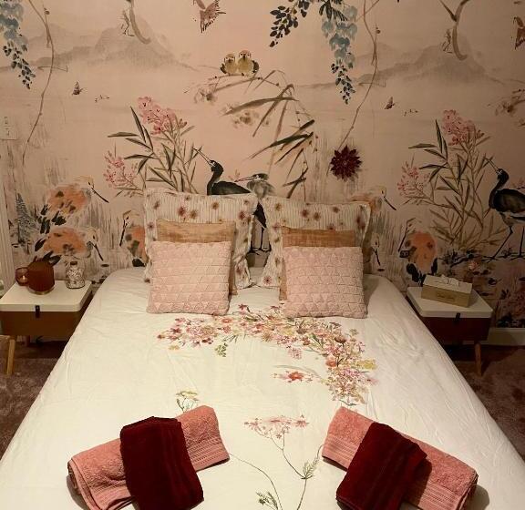 Bed and Breakfast Suite Tourmaline