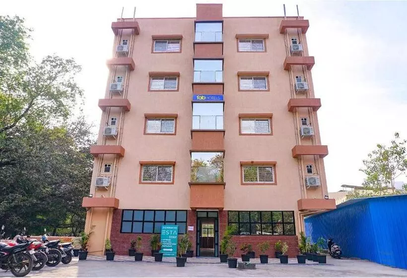 Fabhotel Prime Esta Inn   Nr Twin Tower, Viman Nagar