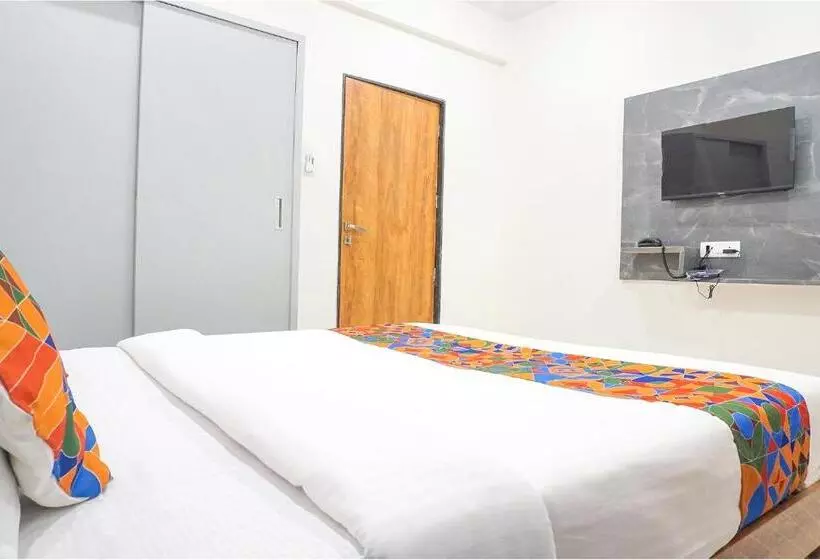 Fabhotel Prime Esta Inn   Nr Twin Tower, Viman Nagar