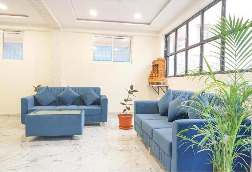 Fabhotel Prime Esta Inn Nr Twin Tower, Viman Nagar