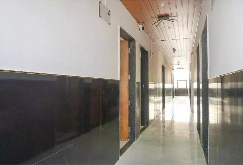 Fabhotel Prime Esta Inn   Nr Twin Tower, Viman Nagar
