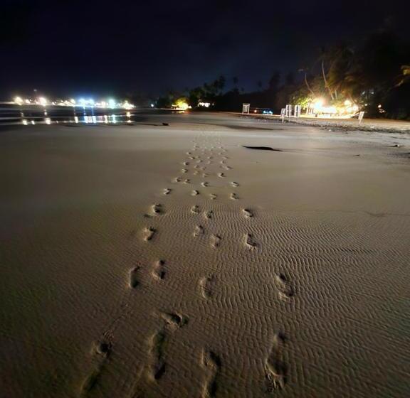 Отель Balance Beach Resort